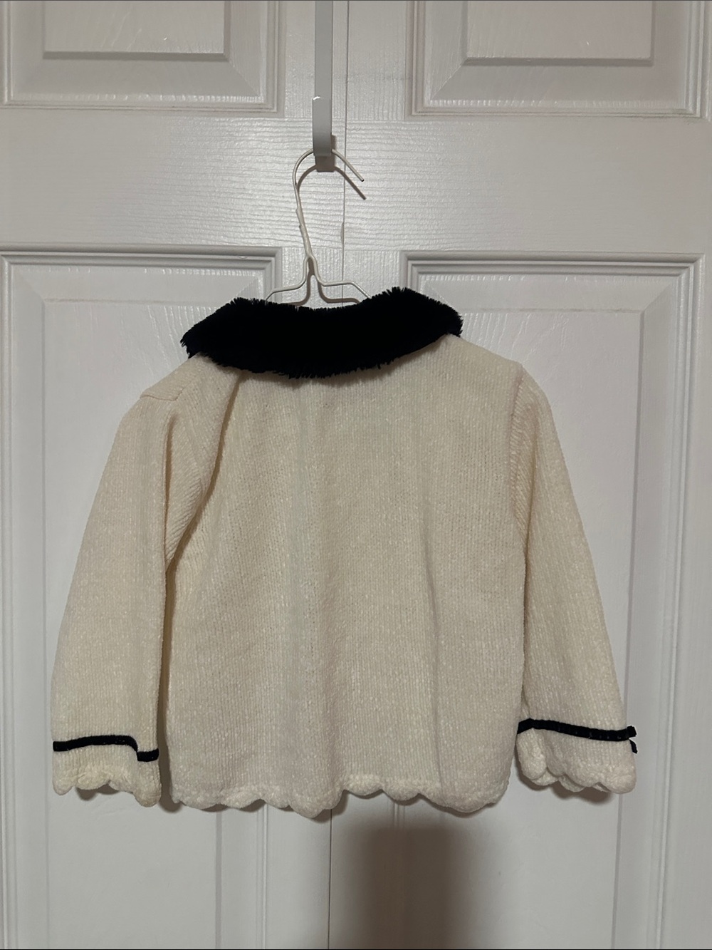 Carter's Cream Knit Jacket with Black Faux Fur Collar - Picture 2 of 2
